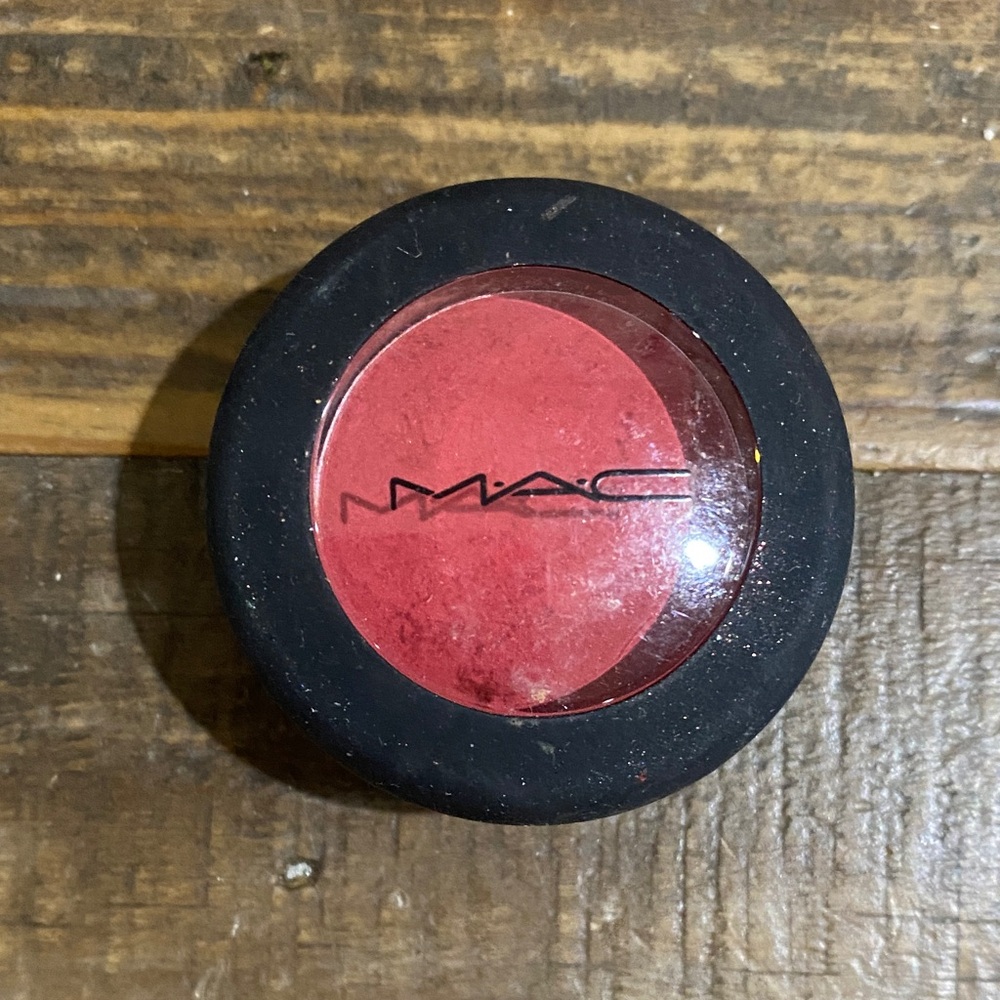 MAC Cosmetics Bold Red Blush Werk Werk Werk